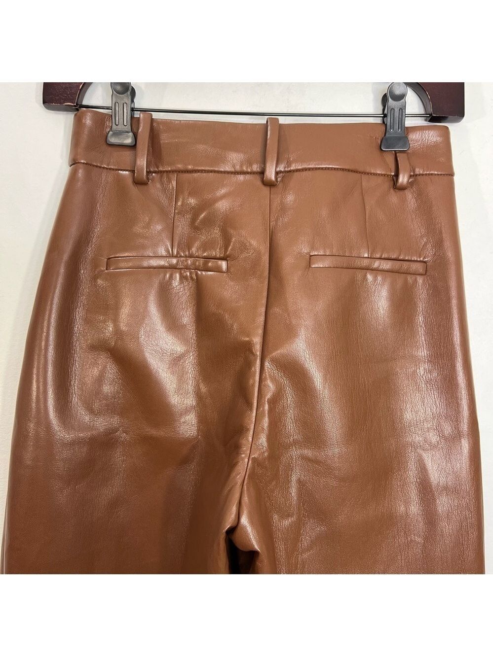 Aritzia Wilfred warm cognac pleated faux leather high rise CARROT pants 0 - Picture 8 of 14
